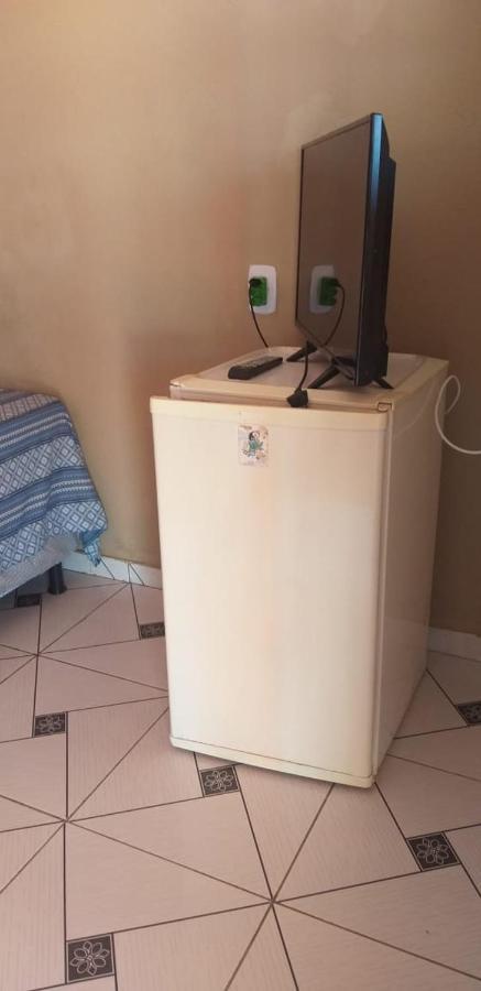 Quarto Deluxe (2 Adultos + 1 Criança)